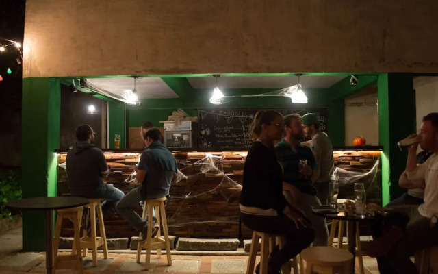 Vato Loko Hostel Pub