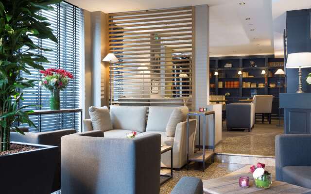 Hotel Albert 1er Paris Lafayette