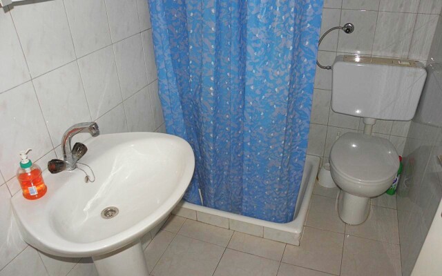 Apartment DaRi - 70m from Sea: A4 Sali, Island Dugi otok