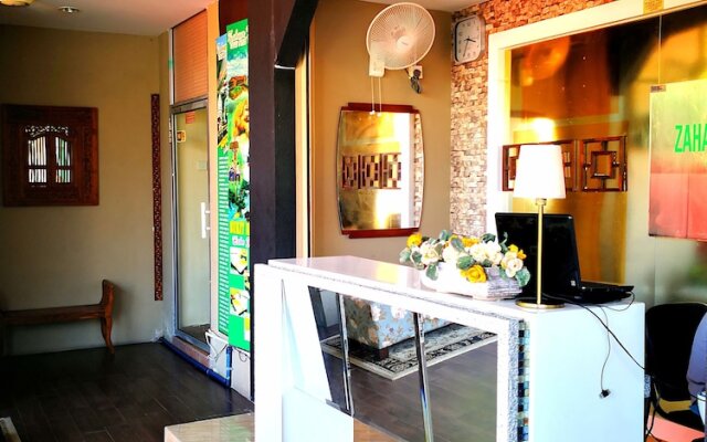 Zahaar New Wing Hotel