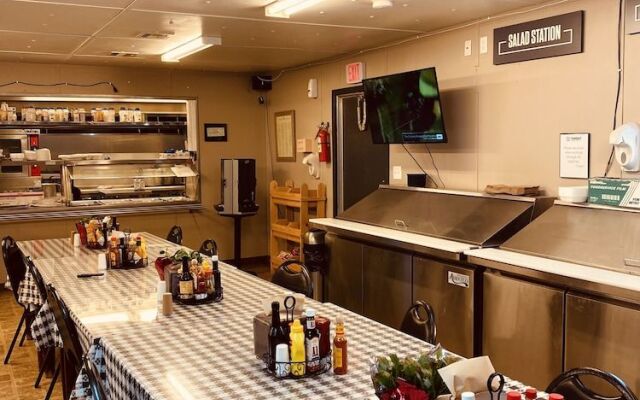 Target Hospitality-Barnhart Lodge