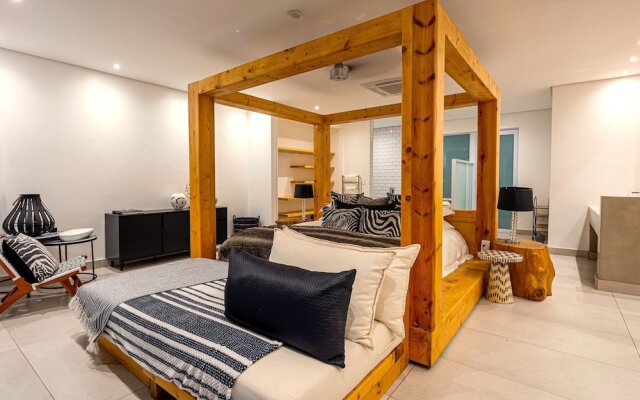 YOLO Spaces – The White House Boutique Villa