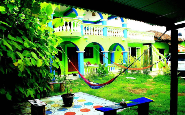 Iguana Hostel