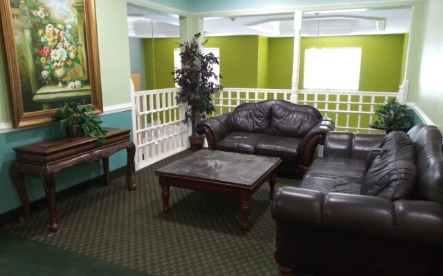 Deluxe Inn & Suites