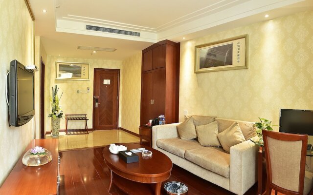 Metropolo Wuyishan Resort