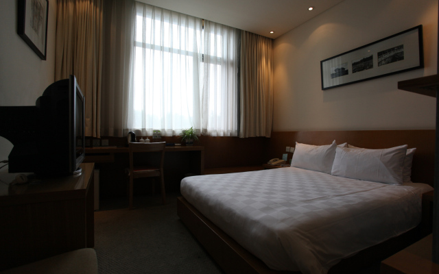 Traveler Inn Hua Qiao Beijing