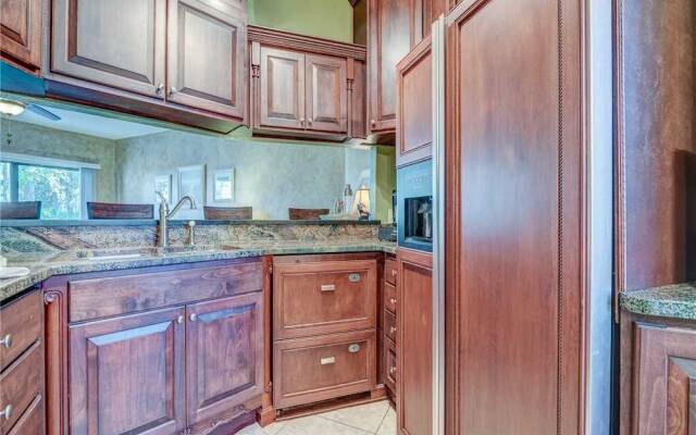 Ocean Breeze 14 - Two Bedroom Condo