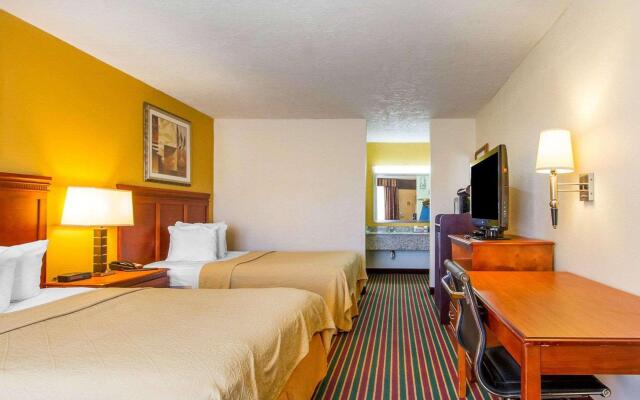 Quality Inn Dyersburg I-155