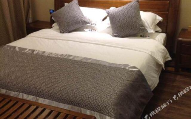 Wuyishan Wansen Wood General Theme Hotel