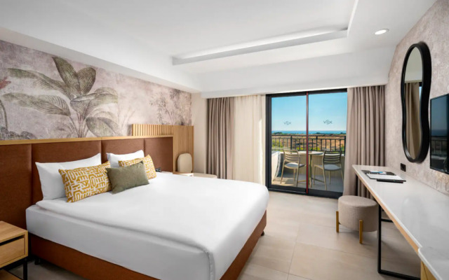 Vox Maris Resort