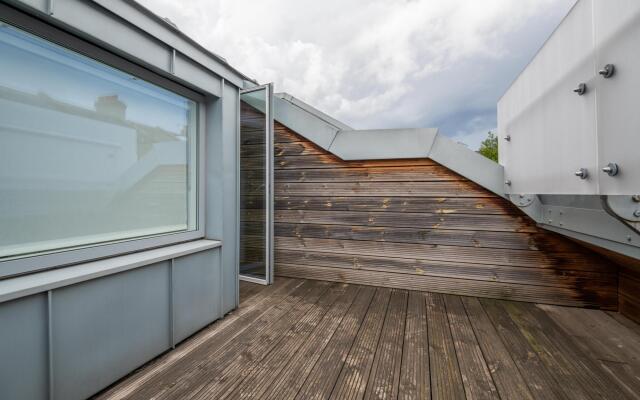 Trendy Queen s Park Home Close to Hampstead