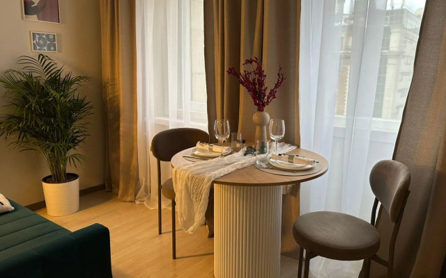 GMApartments (ДжиЭмАпартментс) на улице Тверская 4