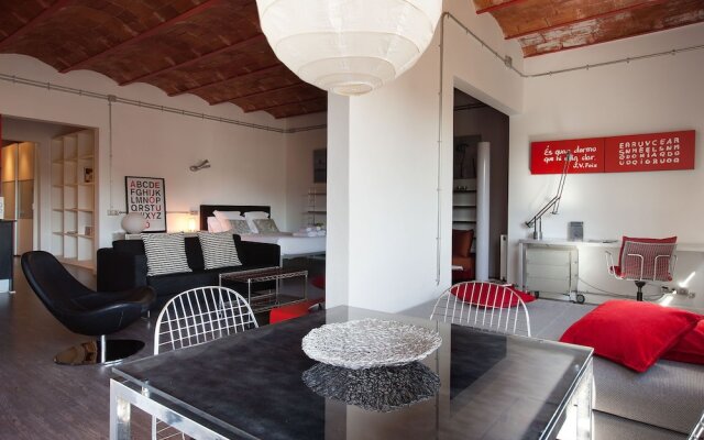 Enjoybcn Coliseum Apartments