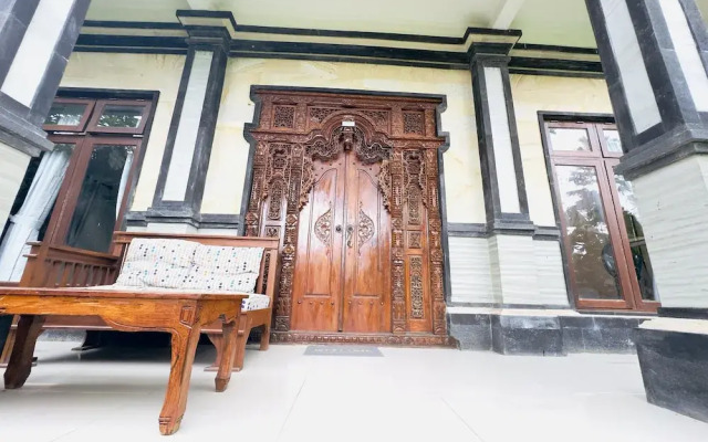 Surya Ubud View and Suites by EPS