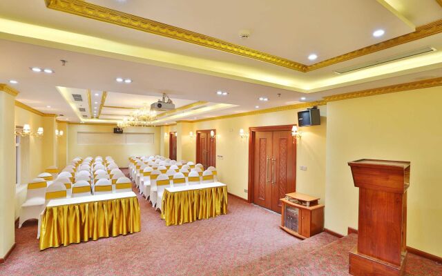 Gopatel Hotel and Spa