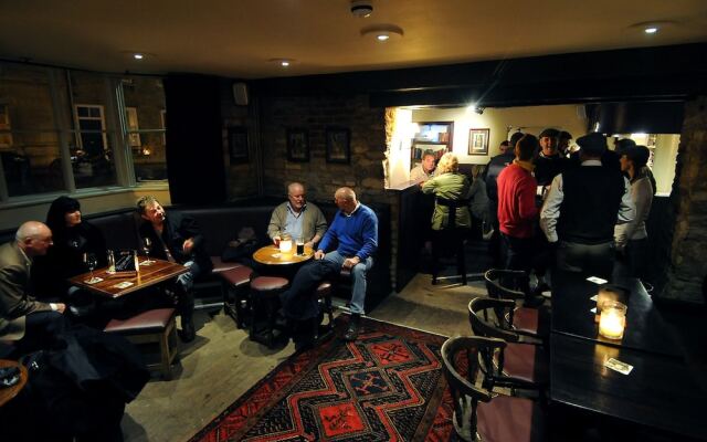 The Bull And Swan
