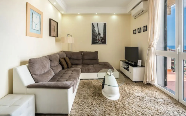America Apartment