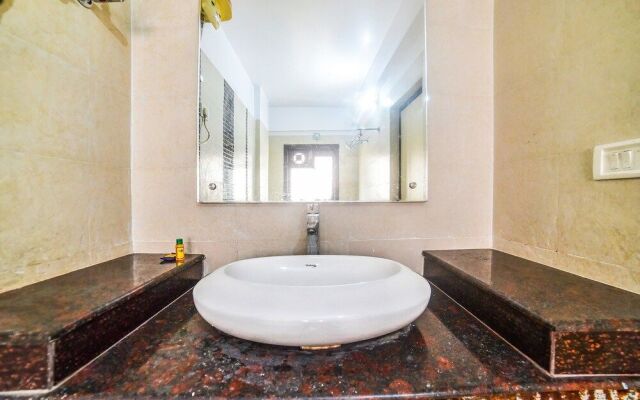 FabExpress Royal Residency I