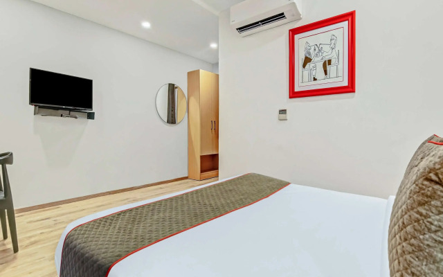 OYO Townhouse 70 Maula Ali Rd Knowledge Park III