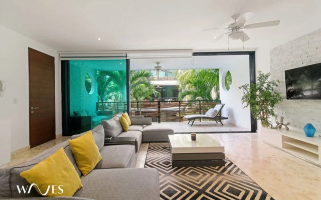 2 Br Luminous and Spacious Pool View Apt