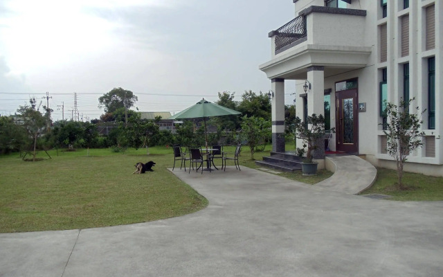 Orange Garden Hostel