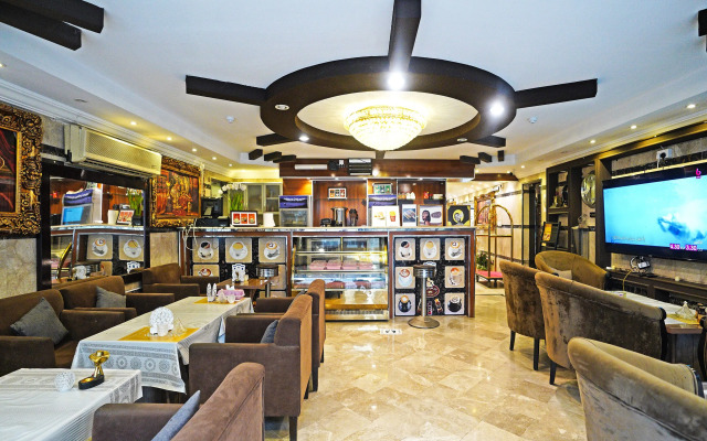 Oyo 649 Al Thuraya Palace Apartments