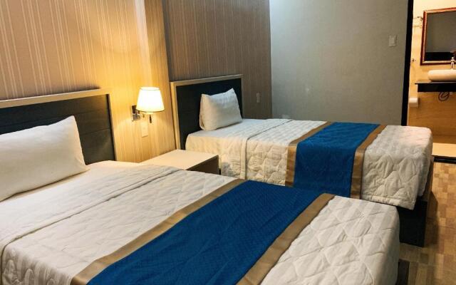 Lion Hotel