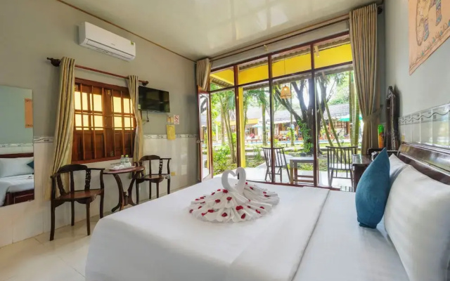 Green Bungalow Garden Resort