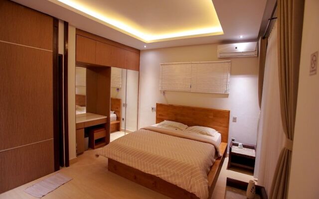 The Ocean Views Luxury Villas & Apartment