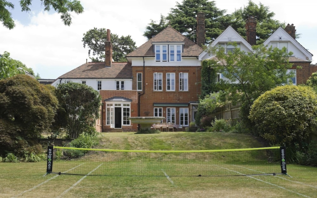 Amazing Spacious 5 Bed House Wimbledon