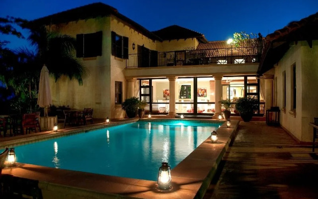 Hotel Izulu
