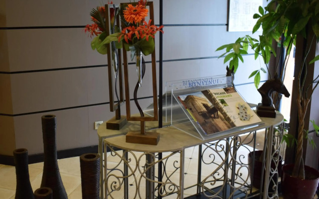 Le Trophée Boutique Hôtel Spa - La Loggia Appart'hôtel
