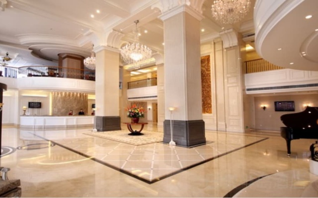 Hotel Paris Pan-Island – Lobby – Shanwei