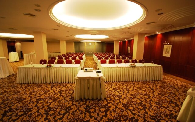 Ege Palas Business Hotel