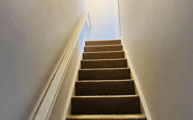Charming 3-bed House in Levenshulme, Manchester