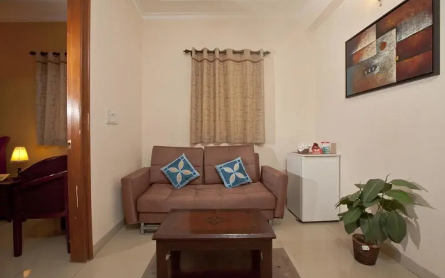 OYO Premium DLF Phase 4
