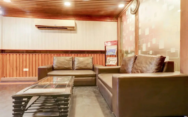 Treebo Calista, Patel Nagar
