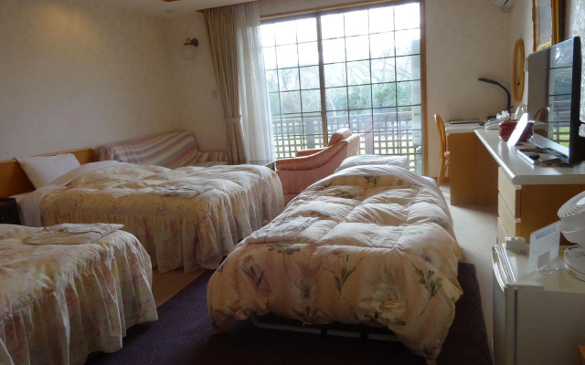 Hotel Kosaka Gold Palace – Guest Rooms – Kosaka