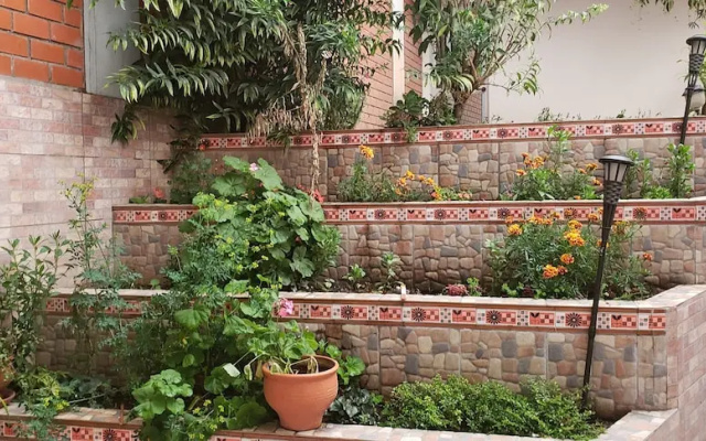 Morales Guest House