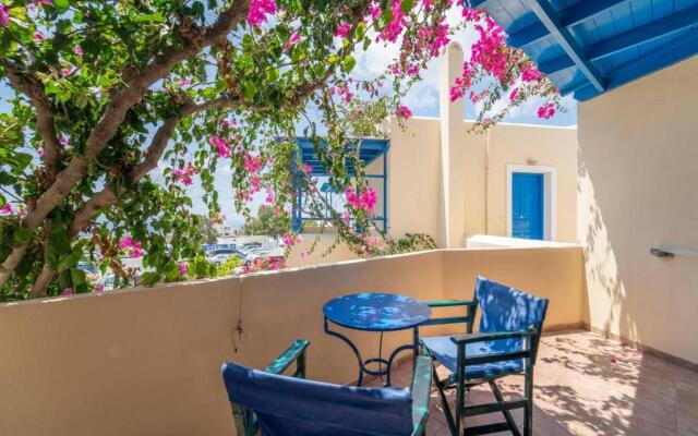 Santorious Flower Covered Apartment
