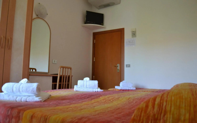 Hotel Apis