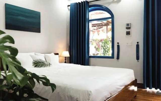 Sea Flower House – Guest Rooms – Da Nang