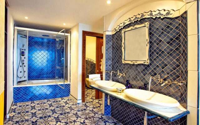 Strand Hotel Terme Delfini