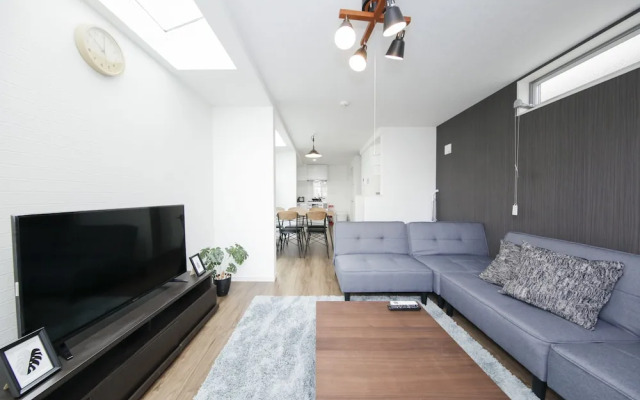 Higashi-Rokugo House WHITE