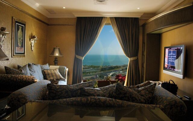 Plaza Athenee Hotel Kuwait