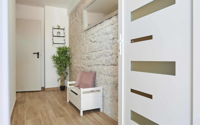 Apartments & Rooms Žaja