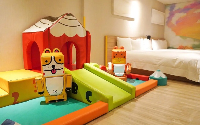 Smile 73 Hotel