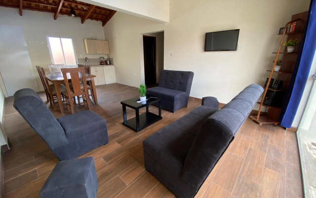 Agradable departamento con estacionamiento gratis