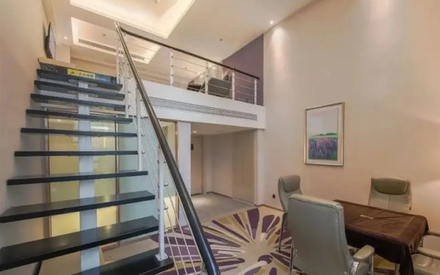Lavande Hotel (Wuhan Jinyin Lake University of Light Industry)