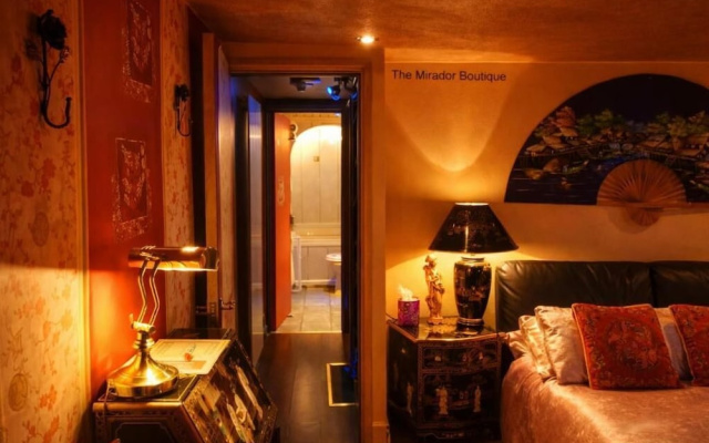 Oriental Suite